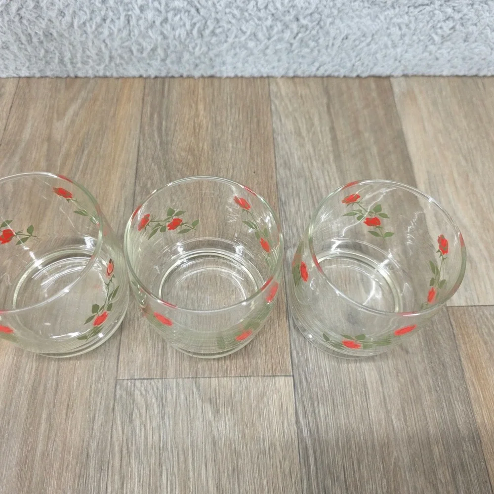 Vintage Red Rose Print Juice Glasses Set of 5 Clear Floral Tumblers 3.25in